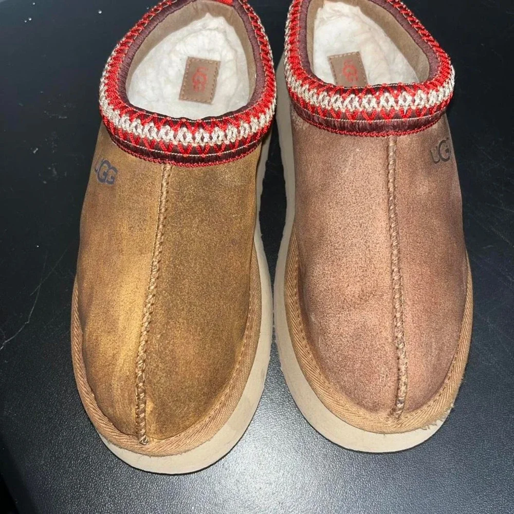 Ugg Tasman Platform Tan Women's 9 PLEASE READ DESCRIPTION - Picture 3 of 8